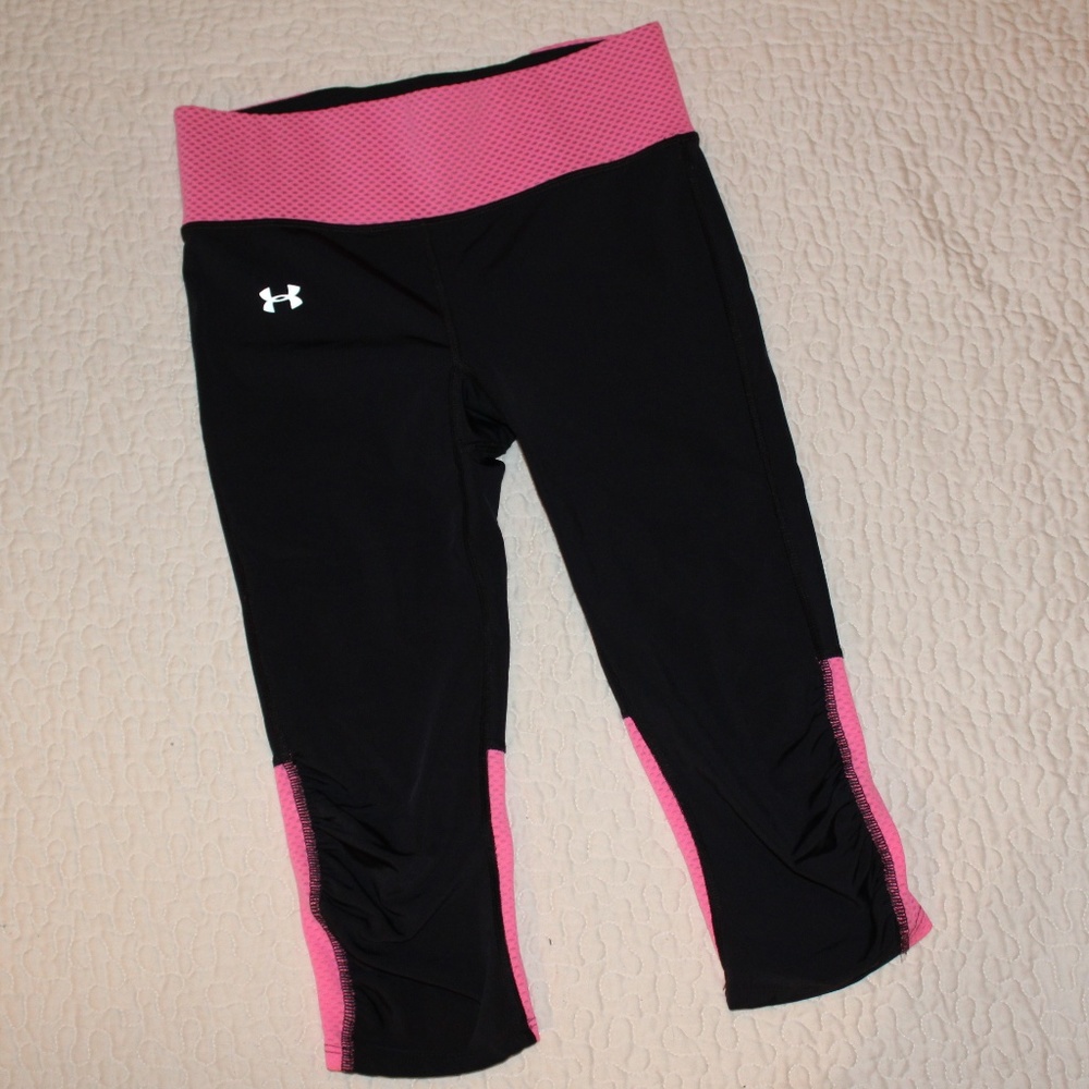 Under Armour Small Athletic Capri Pants